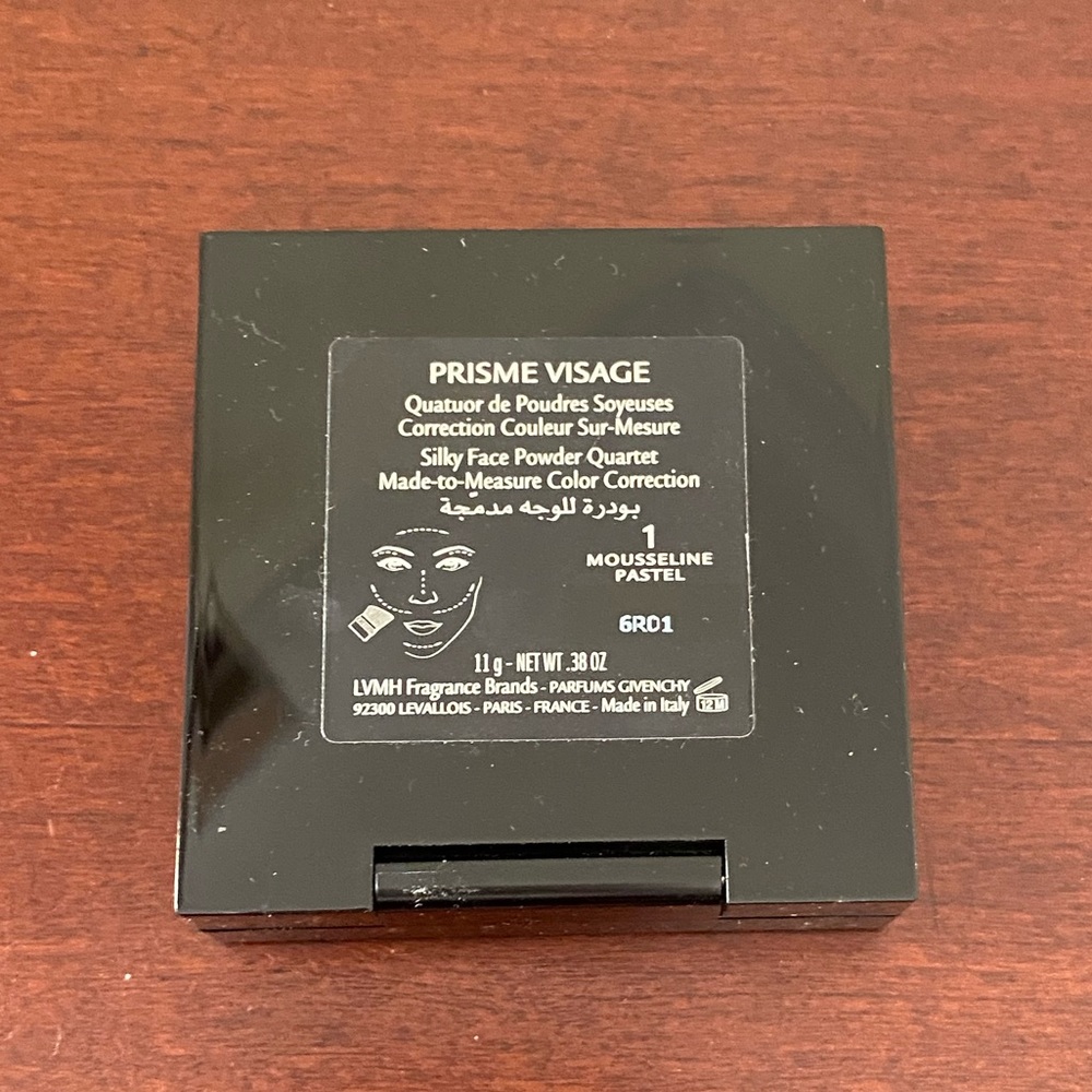 Givenchy powder - Picture 3 of 8